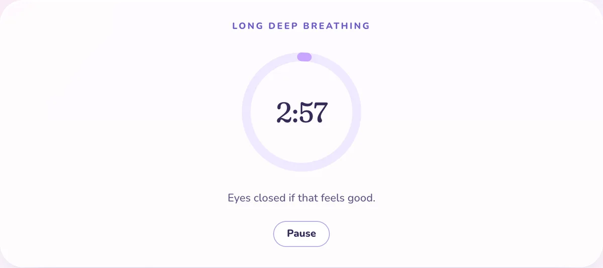 Chakra Babe practice timer counting down 2:57 of long deep breathing, with a progress ring and a Pause button